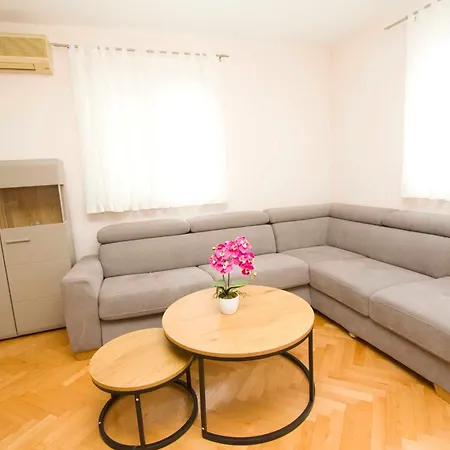 Marija Apartment Makarska